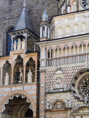 Fototapeta na wymiar Detail of the facade of Capella Colleoni, Bergamo