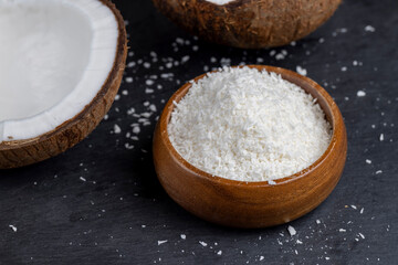 dry white coconut chips for adding to desserts