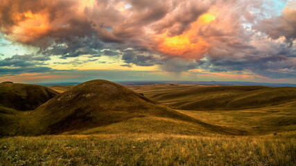 Karamurun-tau is a picturesque mountain range of the Orenburg region.
