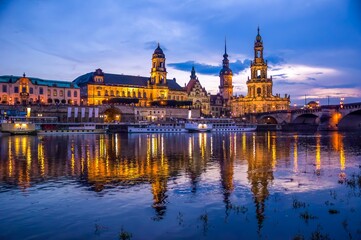 Naklejka premium Evening cityscape of Dresden, Germany