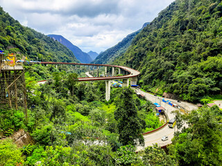 The flyover known as Kelok Sembilan is one of the tourist destinations in West Sumatra