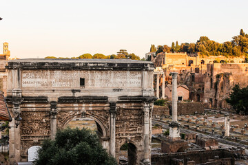 Łuk Tytusa - Forum Romanum