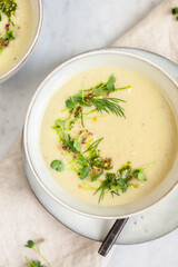 Cauliflower soup with pesto