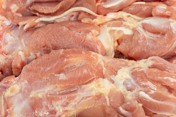 新鮮な鶏もも肉の質感