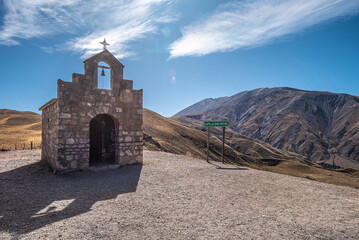 Ah&iacute;, en el medio de la nada, pero ah&iacute;.