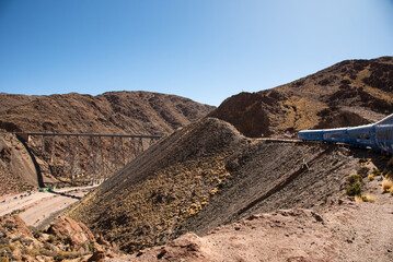 El tren y las nubes.