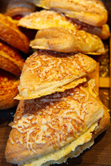 Frische Backwaren in der Bäckerei