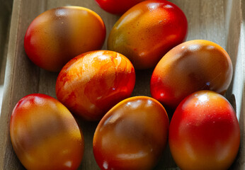 Bunt gefärbte Ostereier