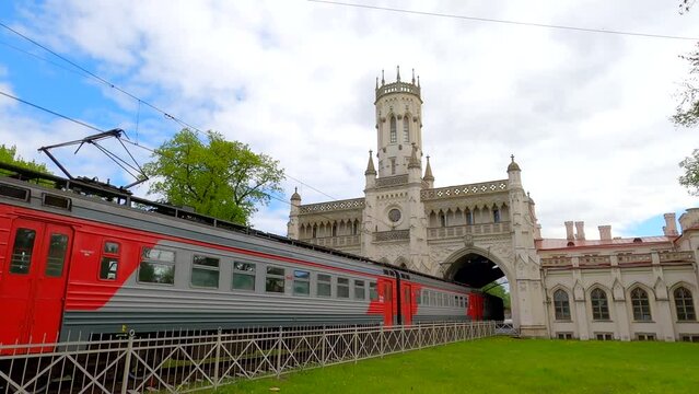 The electric train departs from Novy Peterhof station. Suburbs of St. Petersburg