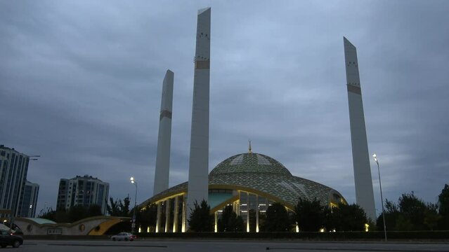 Mother's Heart Mosque on a cloudy September evening. Chechen Republic