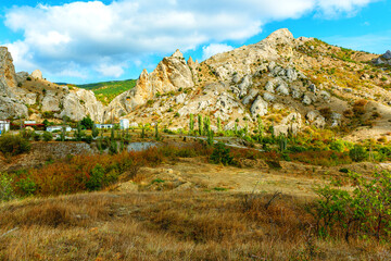 Fototapeta na wymiar Autumn landscape of the Valley surrounded by Crimean mountains