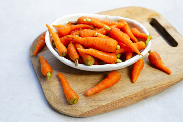 Fresh baby carrot, Excellent source of vitamin A and beta-carotene