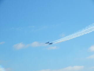 jets in the sky