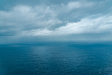 Obraz premium Aerial photography of Honolulu to Hilo from the plane. 