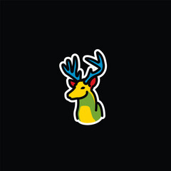 Naklejka premium Original vector illustration. A deer icon with big horns.
