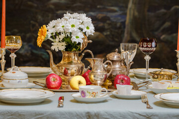 antic, deluxe, pompous, steel, pink, friendly, red, beautiful, tea, pot, white, fashion, valuable, fresh, breakfast, style, silver, luxury, coffee, vintage, background, traditional, stylish, flower, b