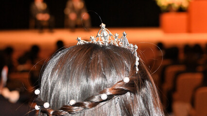 high school graduation tiara © Atsuya suzuki