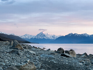 Fototapeta na wymiar Mt Cook and Lake Pukaki, early morning, New Zealand