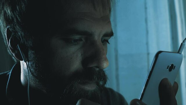 Nightly Scroll: Smartphone Solitude
