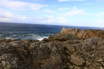Fototapeta na wymiar The point of Pen-Hir is a promontory of the Crozon peninsula in Brittany, to the south-west of Camaret-sur-Mer