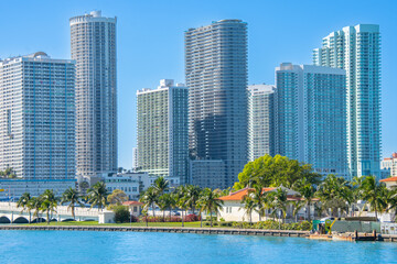 Obraz premium Architecture of the city of Miami view from the south channel