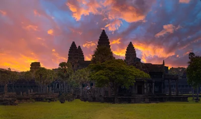 Foto op Canvas Popular tourist attraction ancient temple complex Angkor Wat - Siem Reap, Cambodia © muratart