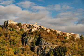 Macchiagodena, Molise. Glimpses of autumn.