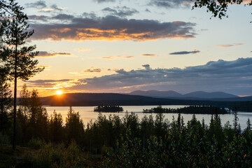 Mitternachtssonne in Finnland