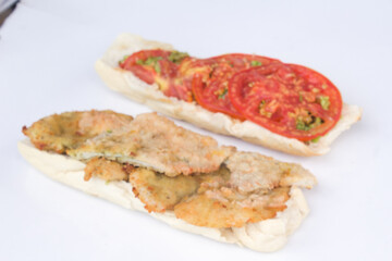 Golden Crunch: Delicious Chicken Milanese Sandwich