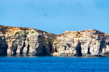 Fototapeta na wymiar Limestone Cliffs of Comino - Malta