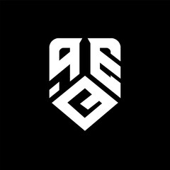 qQE letter logo design on black background. qQE creative initials letter logo concept. qQE letter design.
