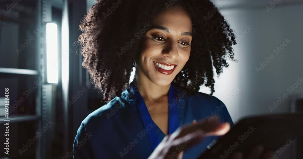 Aufkleber Smile, engineer and woman on tablet in data center for cyber security, coding and update database. Happy, technician and information technology in server room for software, networking and programming