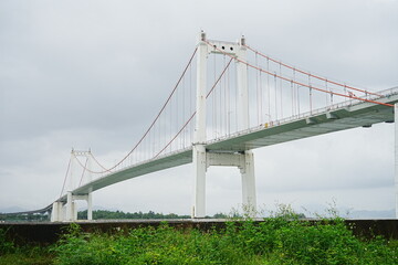 Fototapeta na wymiar Thuan Phuoc Bridge in Da Nang, Vietnam - ベトナム ダナン トアンフック橋