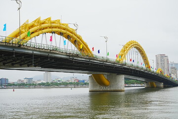 Dragon Bridge in Da Nang, Vietnam - ベトナム ダナン ドラゴンブリッジ	