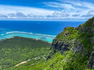 Voilages Le Morne, Maurice Beautiful landscape of Mauritius island with turquoise lagoon