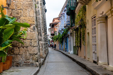 Fototapeta na wymiar colorful street of cartagena de indias old town, colombia