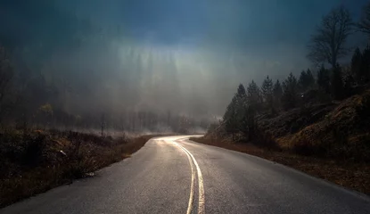 Crédence de cuisine en verre imprimé Matin avec brouillard road to the fog