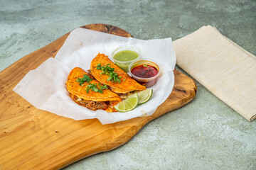 birria tacos