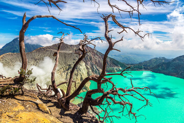 Crater volcano Ijen, Java - 749640448