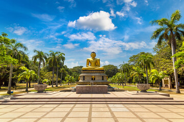 Giant seated Buddha  in Colombo - obrazy, fototapety, plakaty