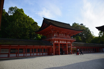 朱色が美しい京都の下鴨神社