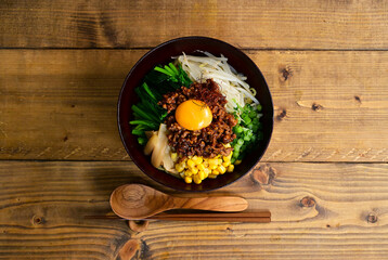 肉味噌混ぜラーメン