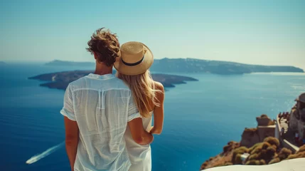 Rolgordijnen Couple Embracing with a Picturesque View of Santorini's Caldera © SERHII