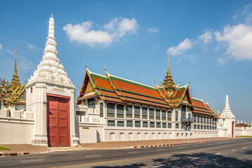 View at the Kings Palace in the streets of Bangkok in Thailand - 749815009