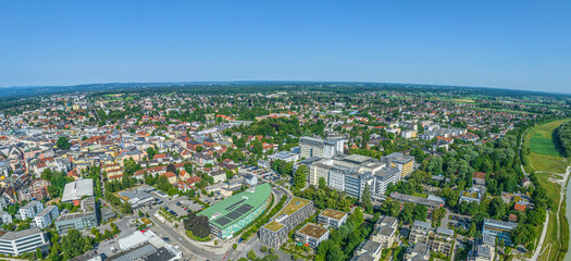 Rosenheim im Chiemgau, Ausblick auf die oberbayerische Stadt im Inntal