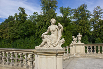 Fototapeta na wymiar statue in the garden of Wilanow Palace in Warsaw, Poland