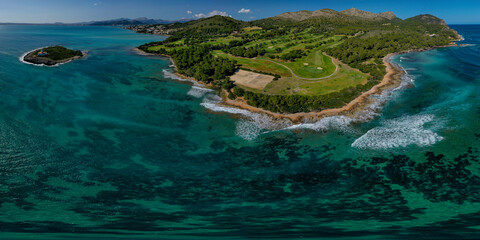 Club de Golf de Alcanada, Islas baleares.
27 de Febrero 2024
Golf from Alcanada, Alcudia 
Light House.
