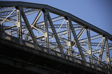 Fototapeta na wymiar steel construction bridge in Vancouver