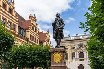 Goethe-Denkmal an der Alten Börse am Naschmarkt in Leipzig