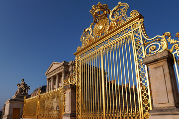Main golden door of  the Versailles Palace